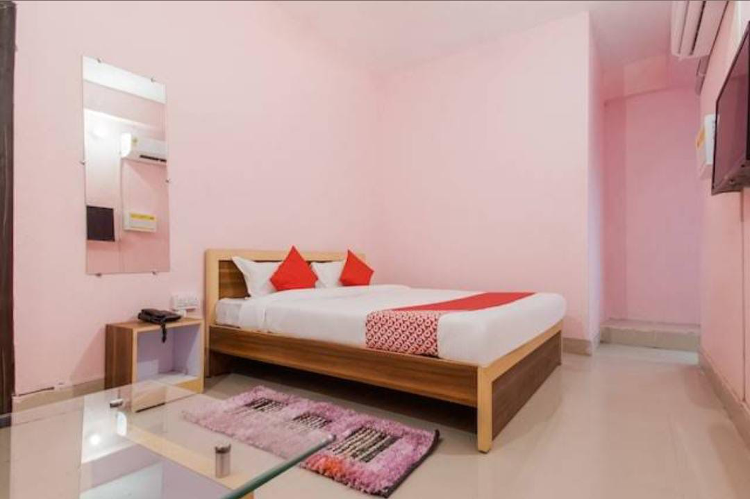 Hotel RJ INN double bed room